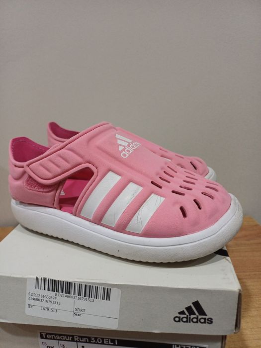 Летни обувки  адидас