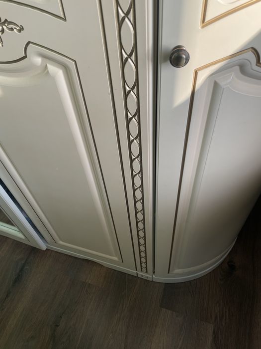 Продам шкаф для спальни