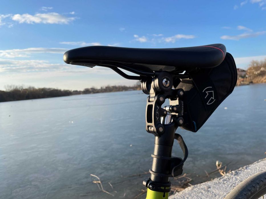 Merida Silex 300 gravel, SRAM Apex 1x11, furcă carbon, mărime M