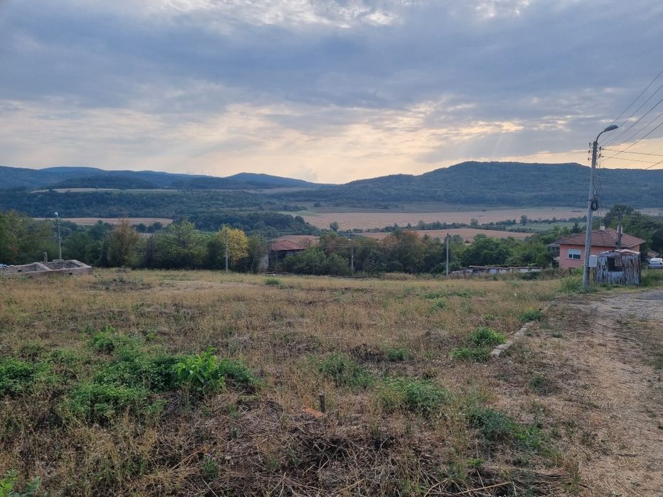 Продава се Парцел в с. Сливек, Област Ловеч - 6200 кв.м за 17 €/кв.м - Снимка #1