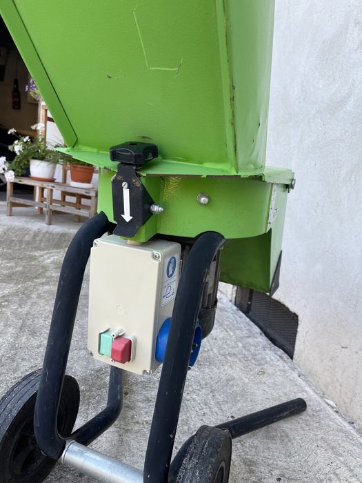 Tocator crengi fructe Viking