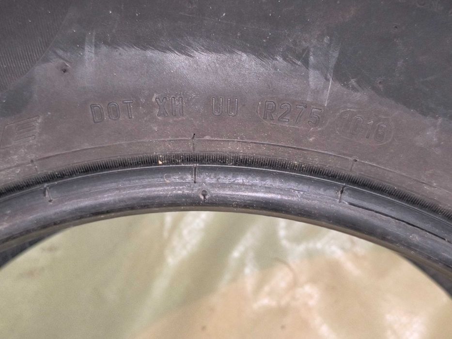 Летни автомобилни гуми- 2 Pirelli, 2 Uniroyal