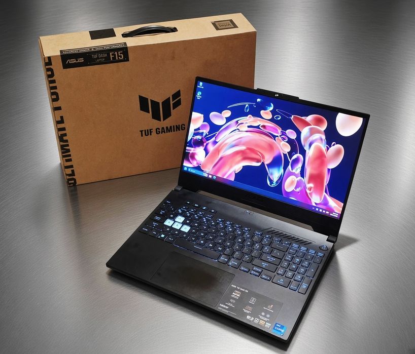 Laptop gaming Asus 15.6'' FHD 300Hz i7 13620H 16GB DDR5 RTX 3070 la cutie