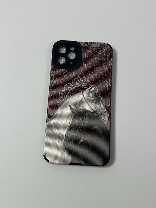 Продам Чехлы на айфон на 11 и до 13pro