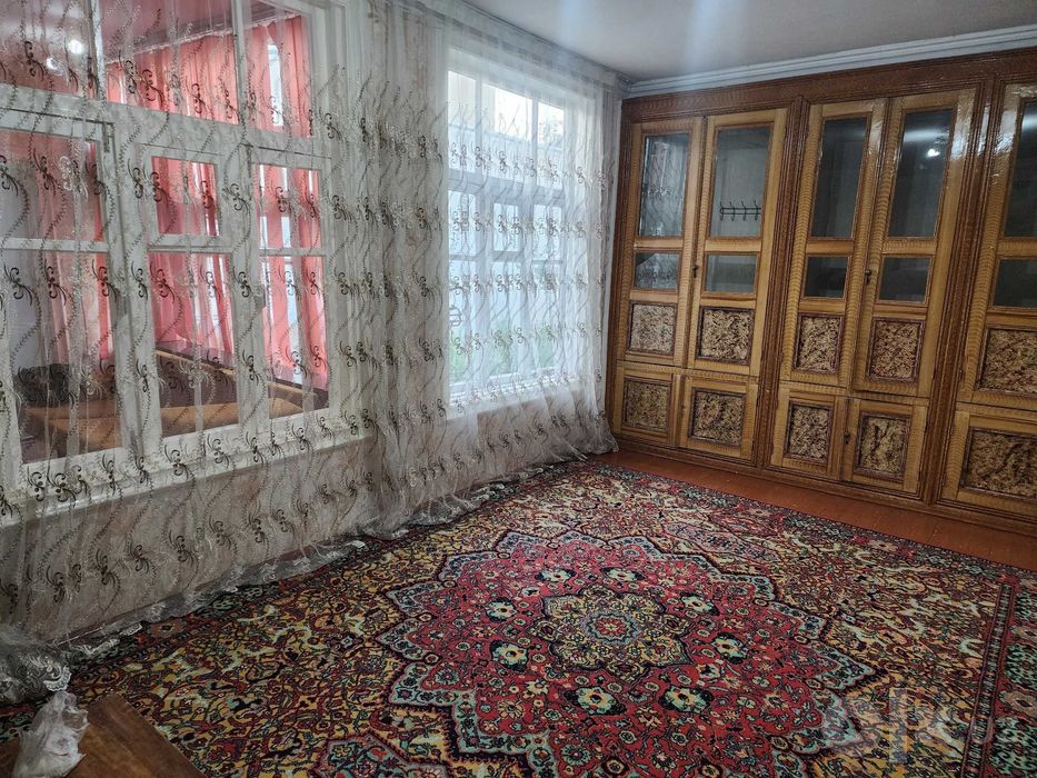 Ижара Сиеб обзор, шохизинда бибихоним атрофида 3 хонадан иборат  ховли