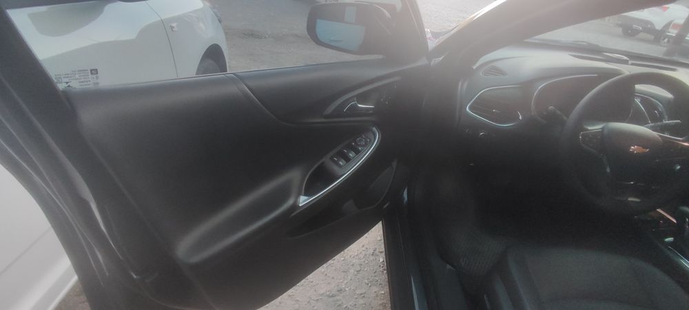 Малибу 2 сотилади