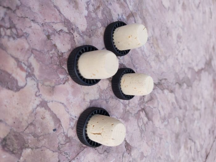 Vand dopuri de pluta