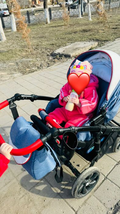 Продаю универсальную каляску (торг есть)