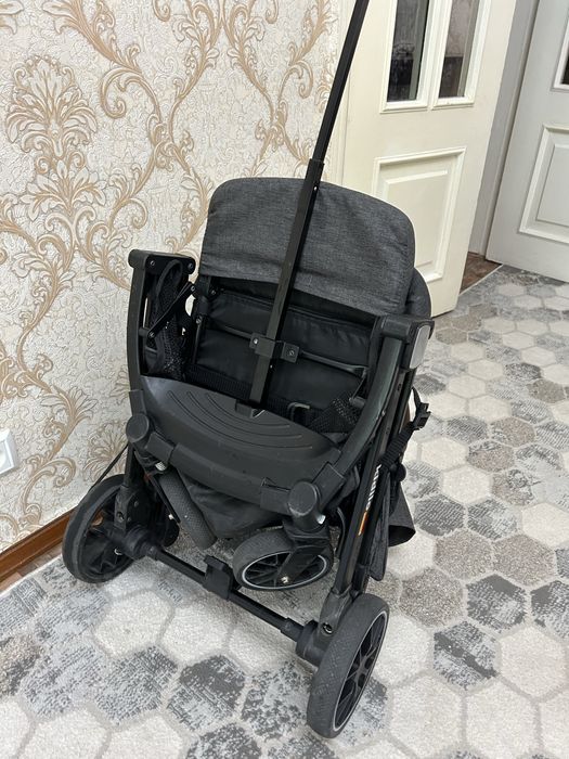 Прогулочная коляска kidilo