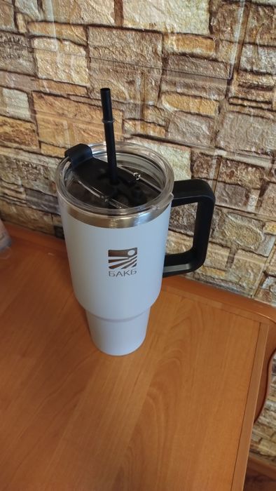 Метална чаша за напитки