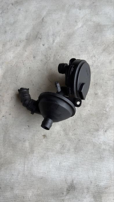 Crankcase Vent Valve BMW E38 E46 E53 E60 E83