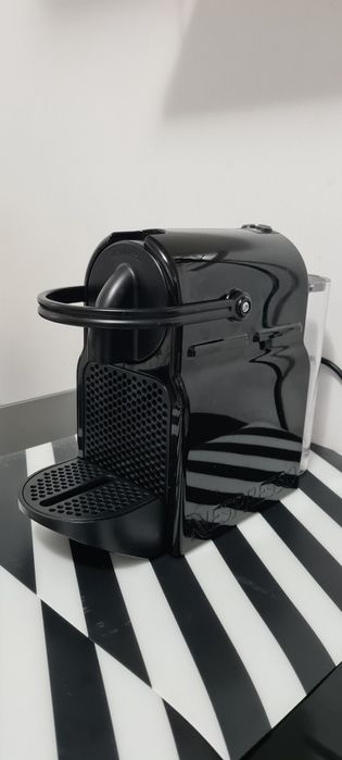 Espressor Nespresso De'Longhi