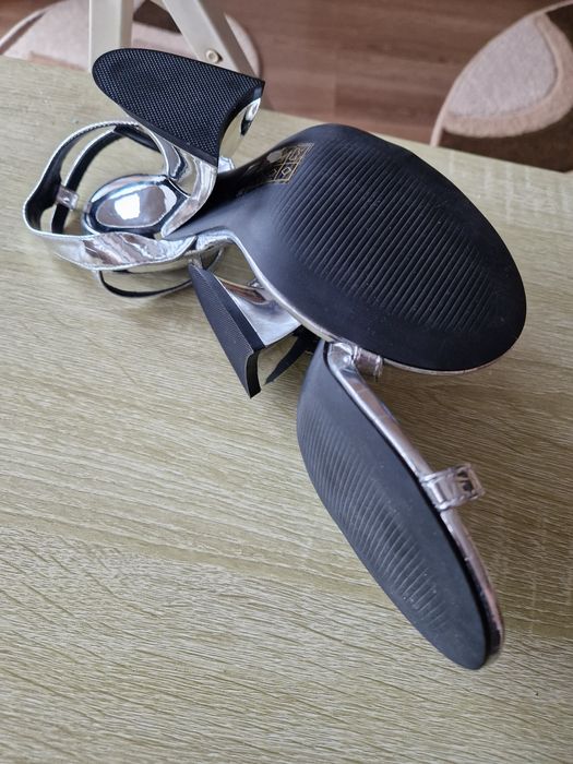 Sandale dama elegante.!