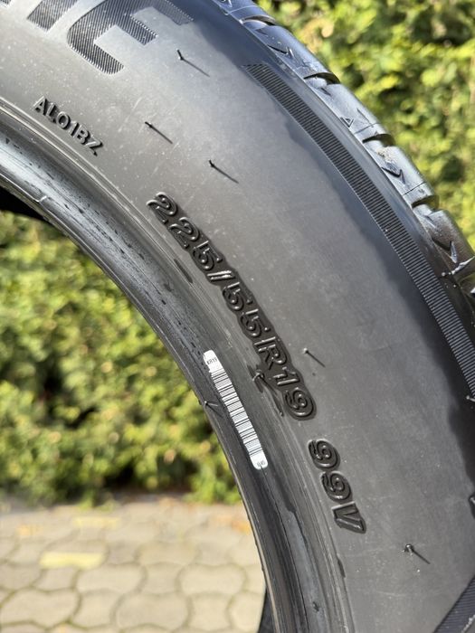 4 anvelope NOI VARA Bridgestone Alenza 001 225/55 R19 99V DOT 2024