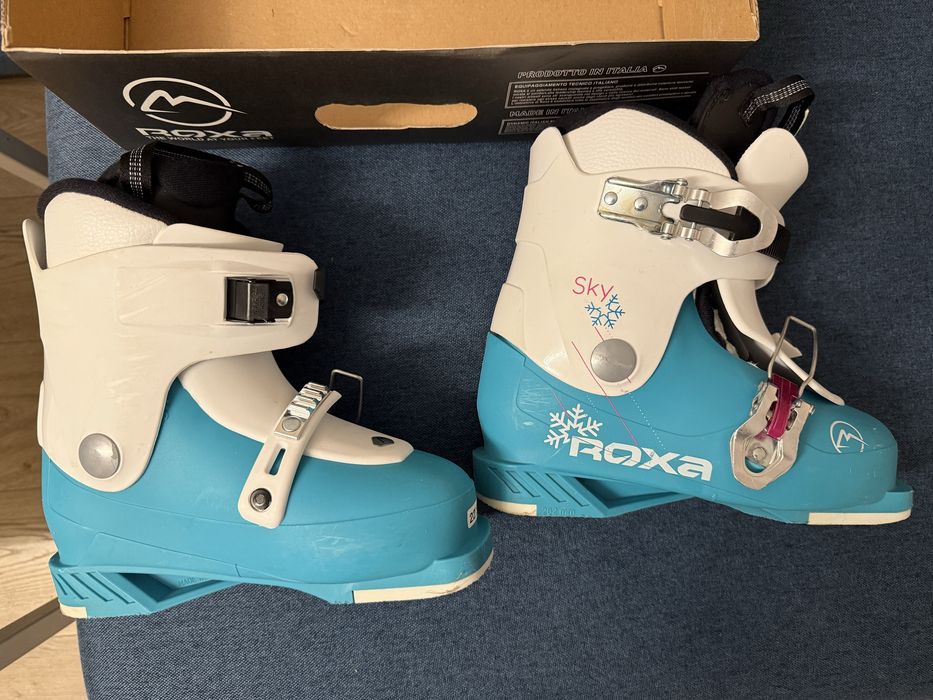 Clapari Roxa, marimea 36/22,5