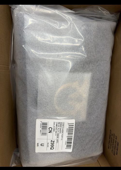 Geantă PINKO Love Classic Puff – Neagră, nouă, 100% autentică