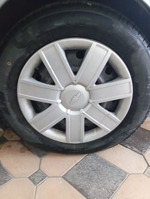 Продаеться колпаки на R 15 и R14