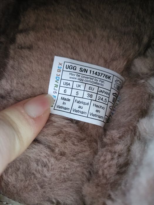 UGG Tazz, culoare Rocky Oak, noi, în cutie, mărime 38