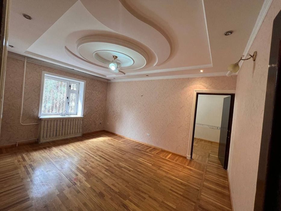 4 хонали Беруни Анкология Хувайдо махалла сотилади 135 квадр