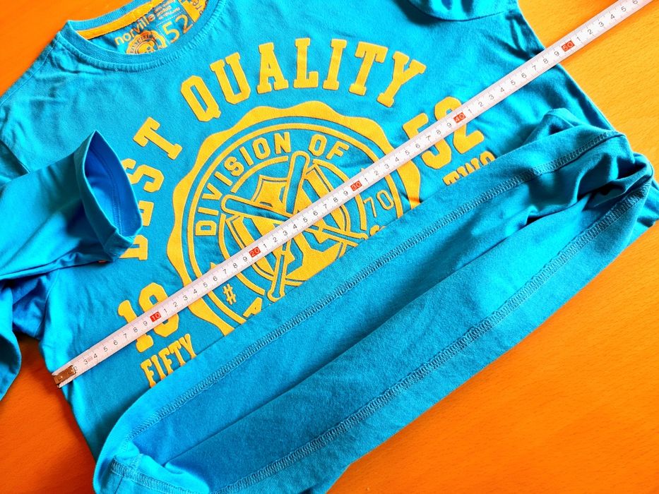 Блуза с дълъг ръкав C&A, подходяща за високо момче