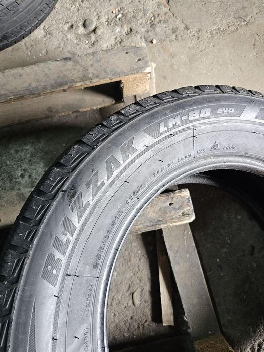 2 anvelope iarna 265 60 18 Bridgestone