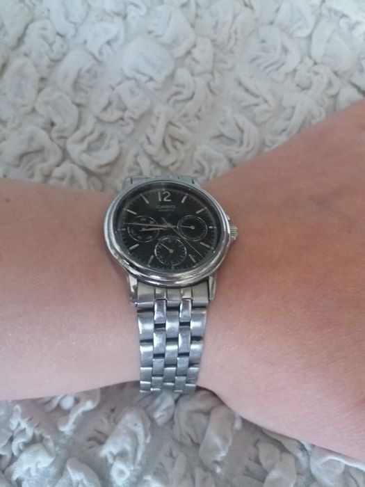 Часы японские!!!