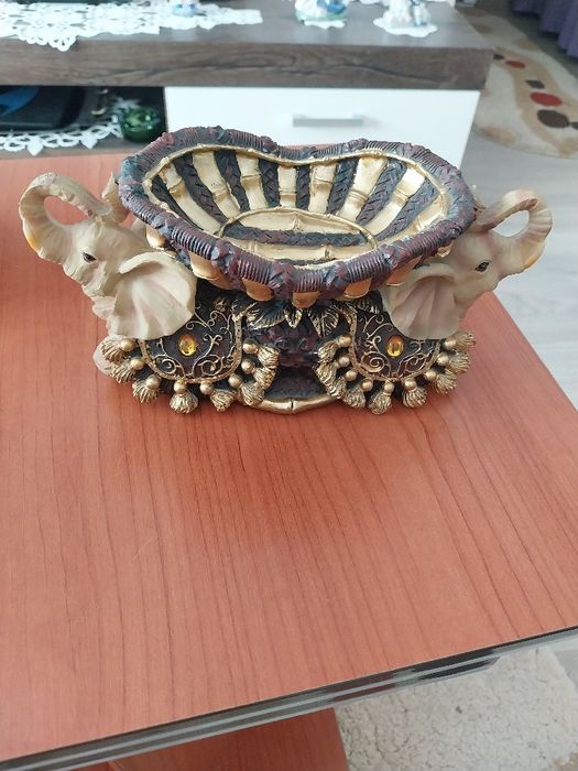 Vind bibelouri vechi