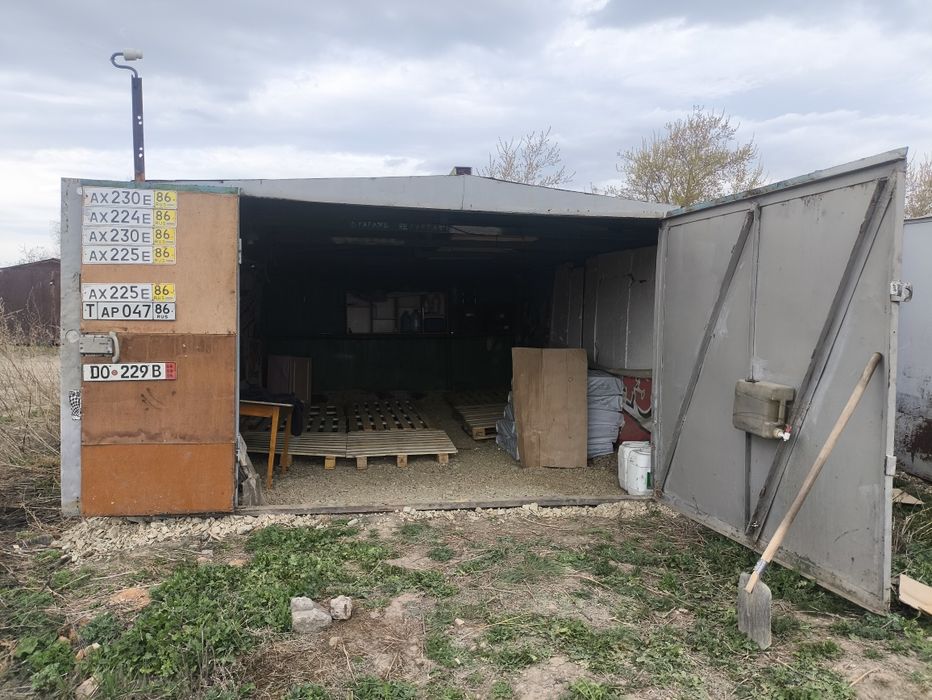 Продам железный гараж