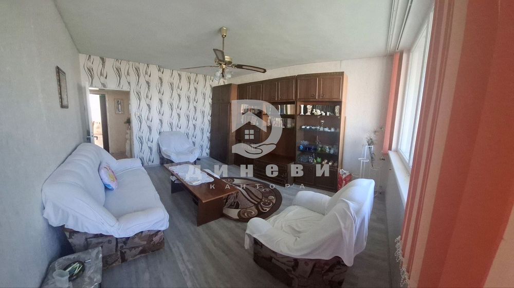 Продава се Двустаен апартамент в Казанлък - 73 кв.м за 1220 €/кв.м - Снимка #1