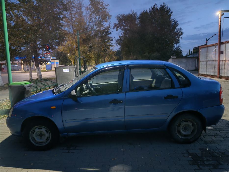 Продам машину Lada Kalina