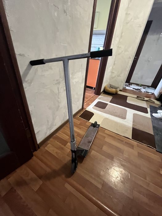 Самокат трюковой