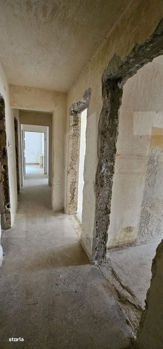 Apartament cu 3 camere, 72 mp, etaj 1, ideal pentru renovare - Simeria