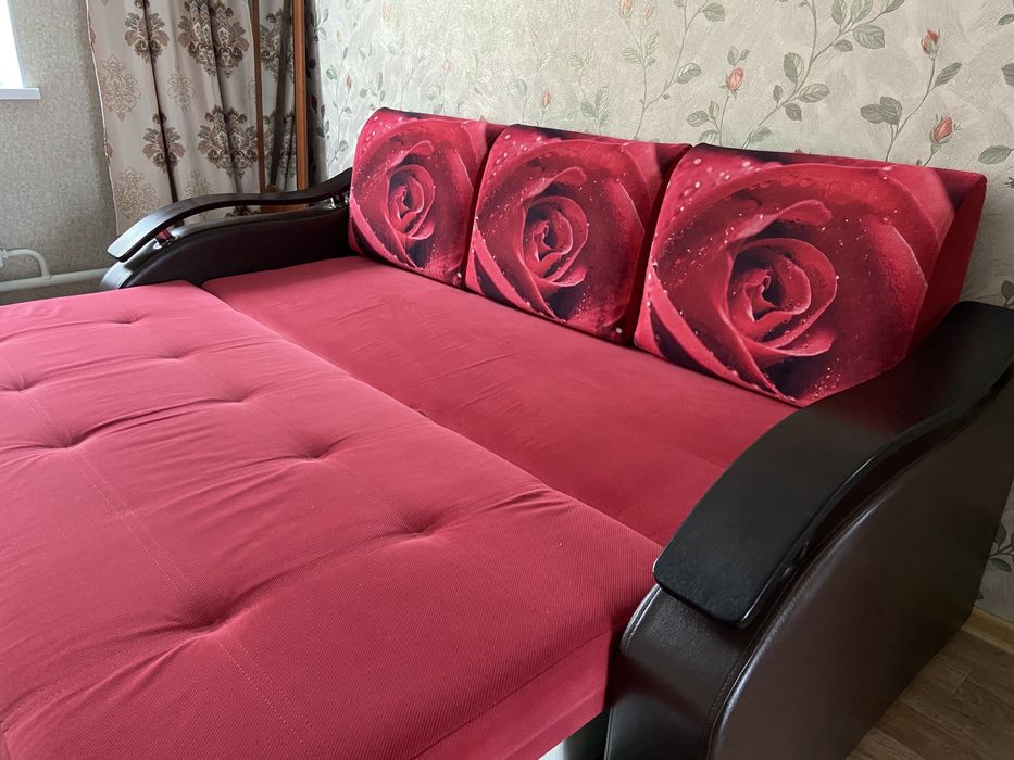 Диван для гостиной