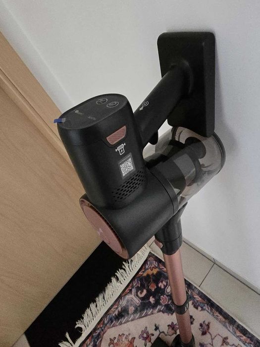 Aspirator vertical cu acumulator Vexilar V10PRO 45000Pa/450W sigilat