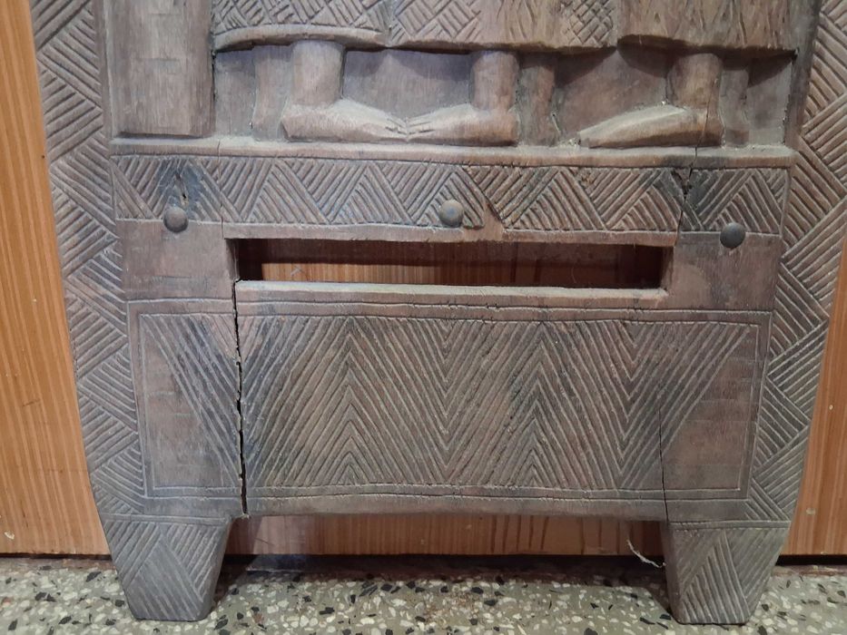 Стари африкански дърворезби