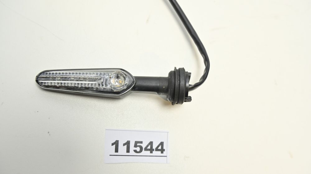 Semnalizare Fata Yamaha MT09 / SP 2021 - 2023