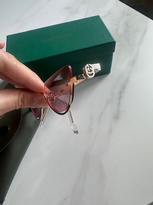 Розови очила Guccii