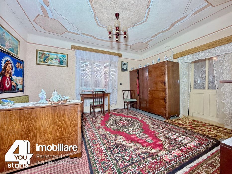 Proprietate în Țipari,formată din casă cu anexe+teren intravilan2880mp