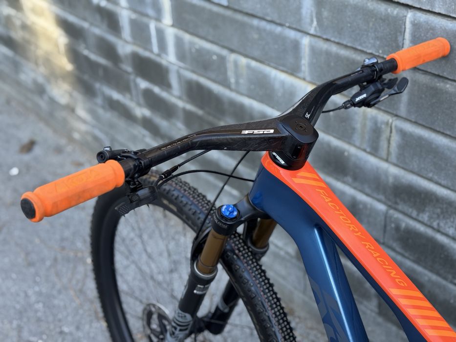 Планински карбонов велосипед KOBA SENTIERO (M размер)