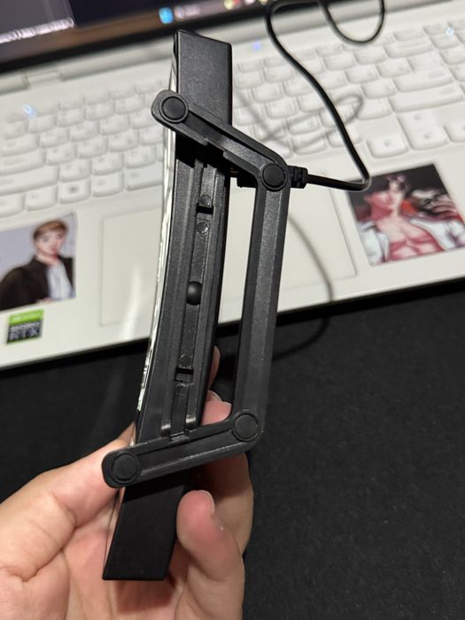 Настольные электронные часы