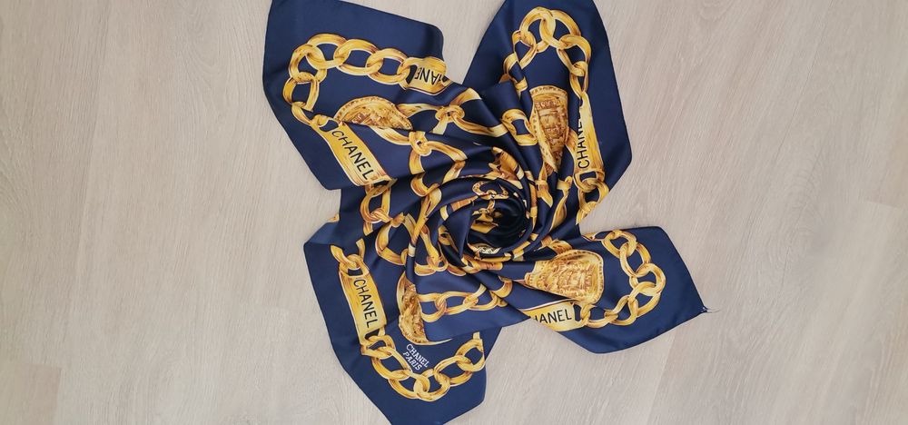 Chanel дамски шал