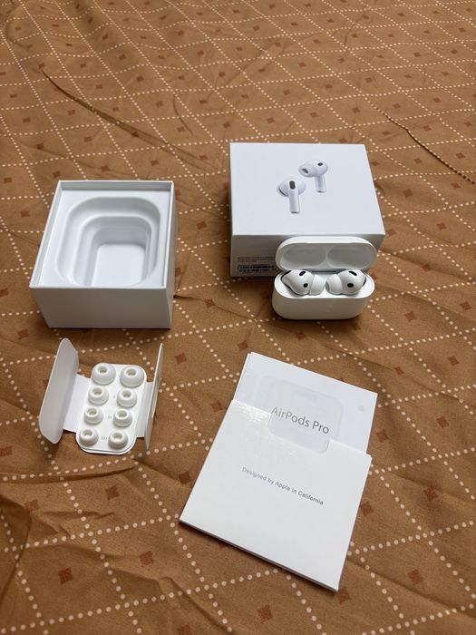 Casti Airpods pro 3