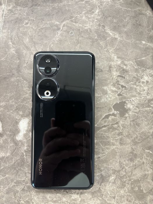 Honor 90 512GB 16 gb ram