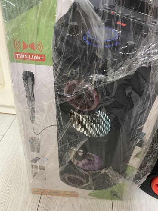 Продам музыкальную колонку