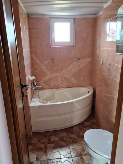 Двуетажна къща в село Тънково  46752