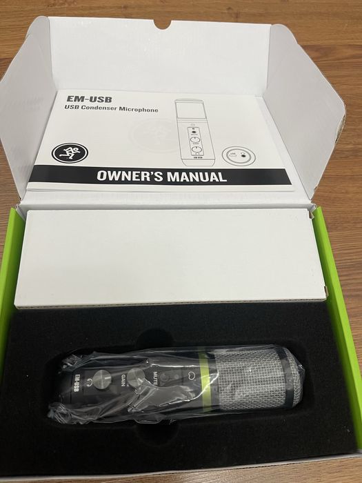 Microfon studio Mackie EM Usb