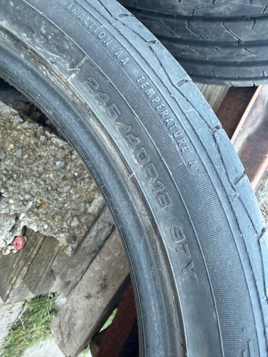 Летни гуми DEBICA 245/40/18 97Y