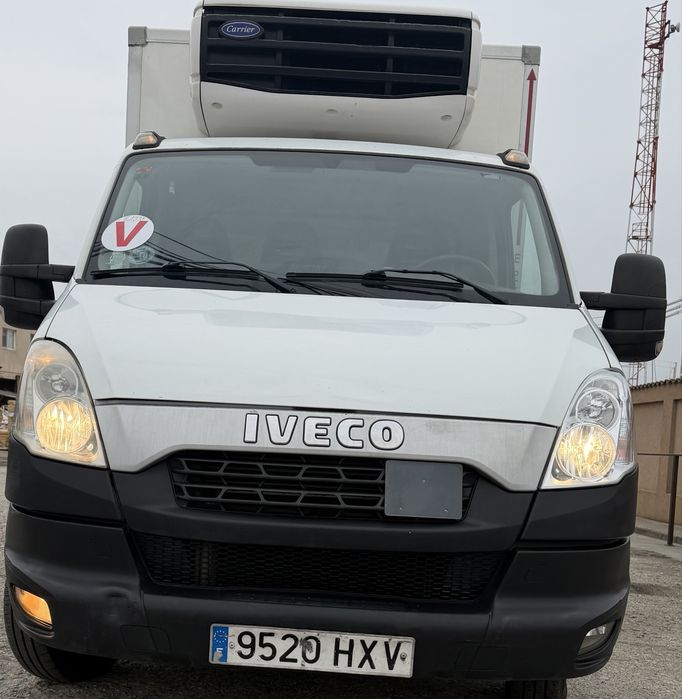 Iveco daily cu cub frugorific