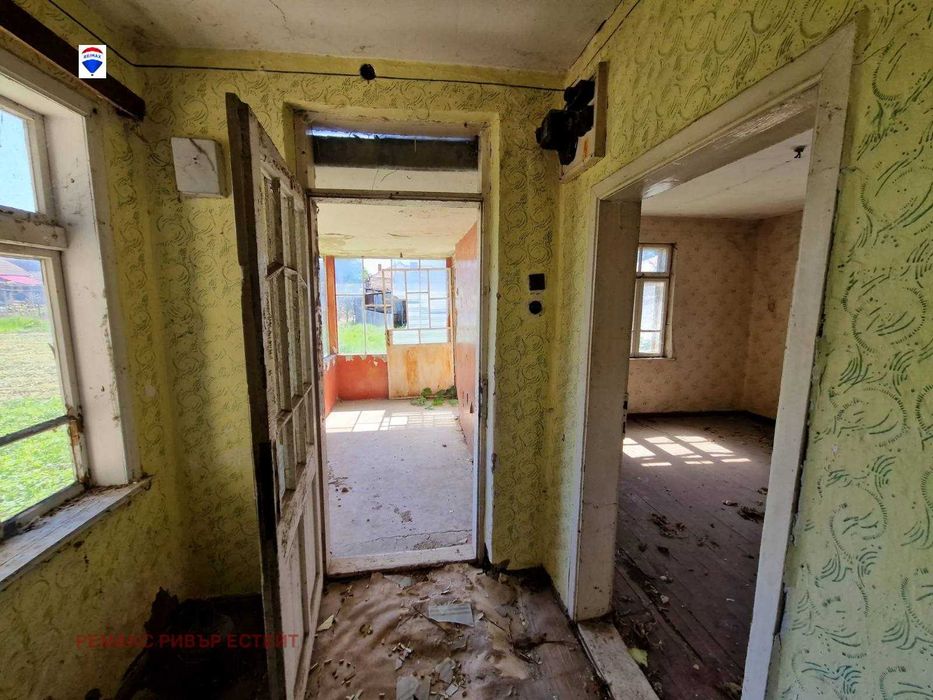 Къща за продажба в гр. Две могили