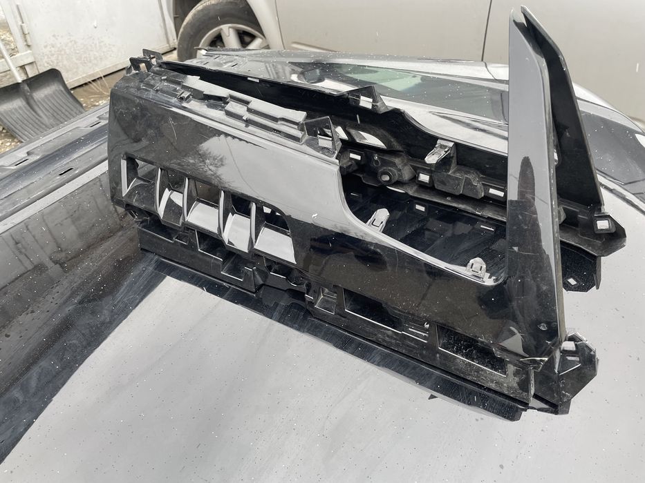 Передний бампер lexus lx 600